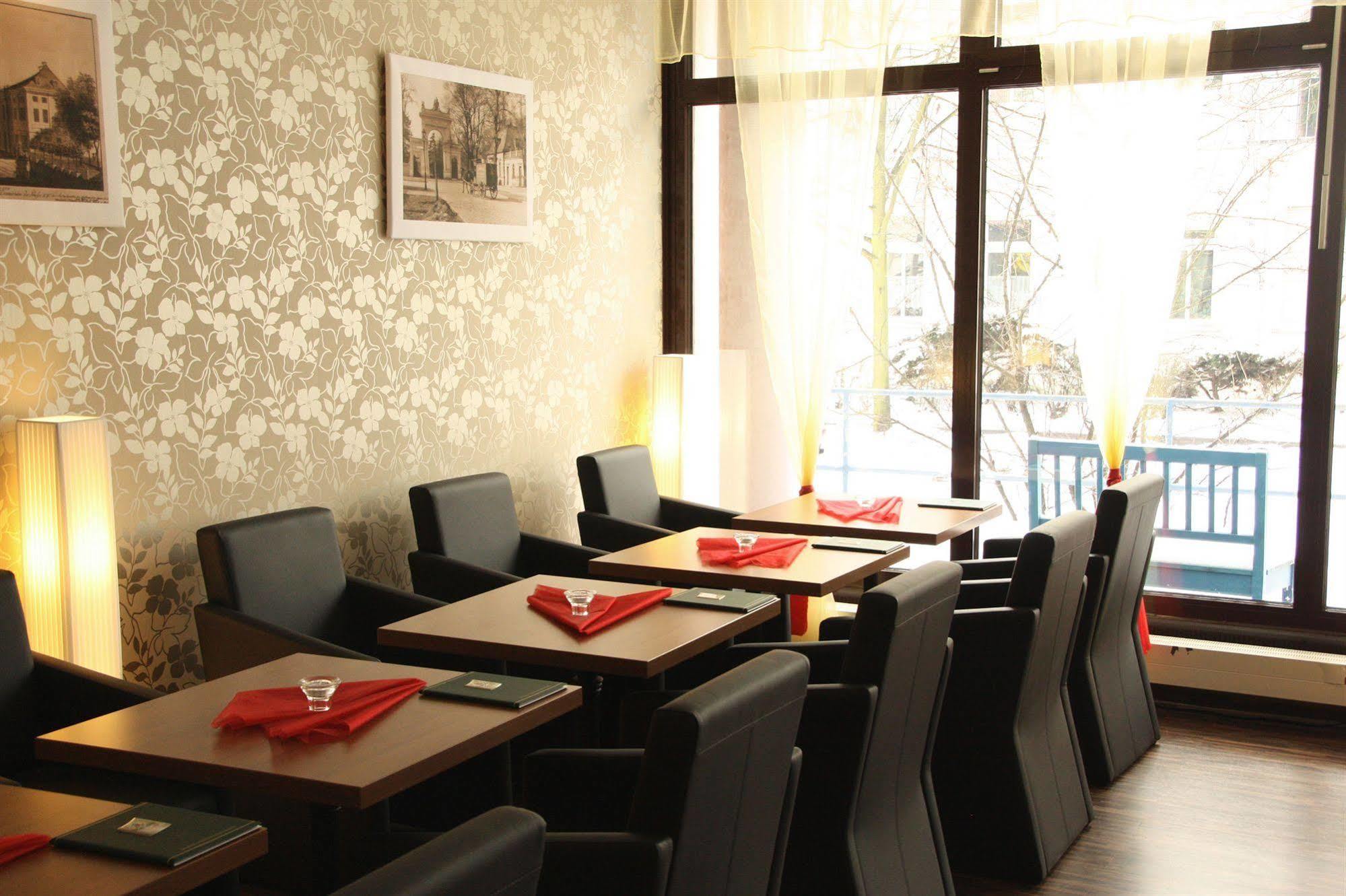 Hotel Pankow Berlijn Buitenkant foto